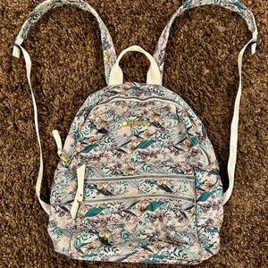 STEVE MADDEN Quilted Floral Backpack  EXCELLENT CONDITION